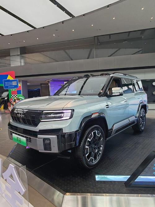 成都崇州市盛优浩企业管理咨询比亚迪方程豹硬派越野的爆款，英菲尼迪35周年与你共成长